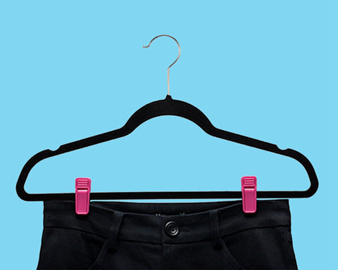 use the hanger clip to clamp trousers